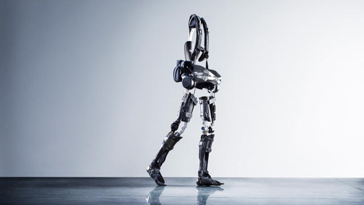 $40,000 Robotic Exoskeleton Lets the Paralyzed Walk